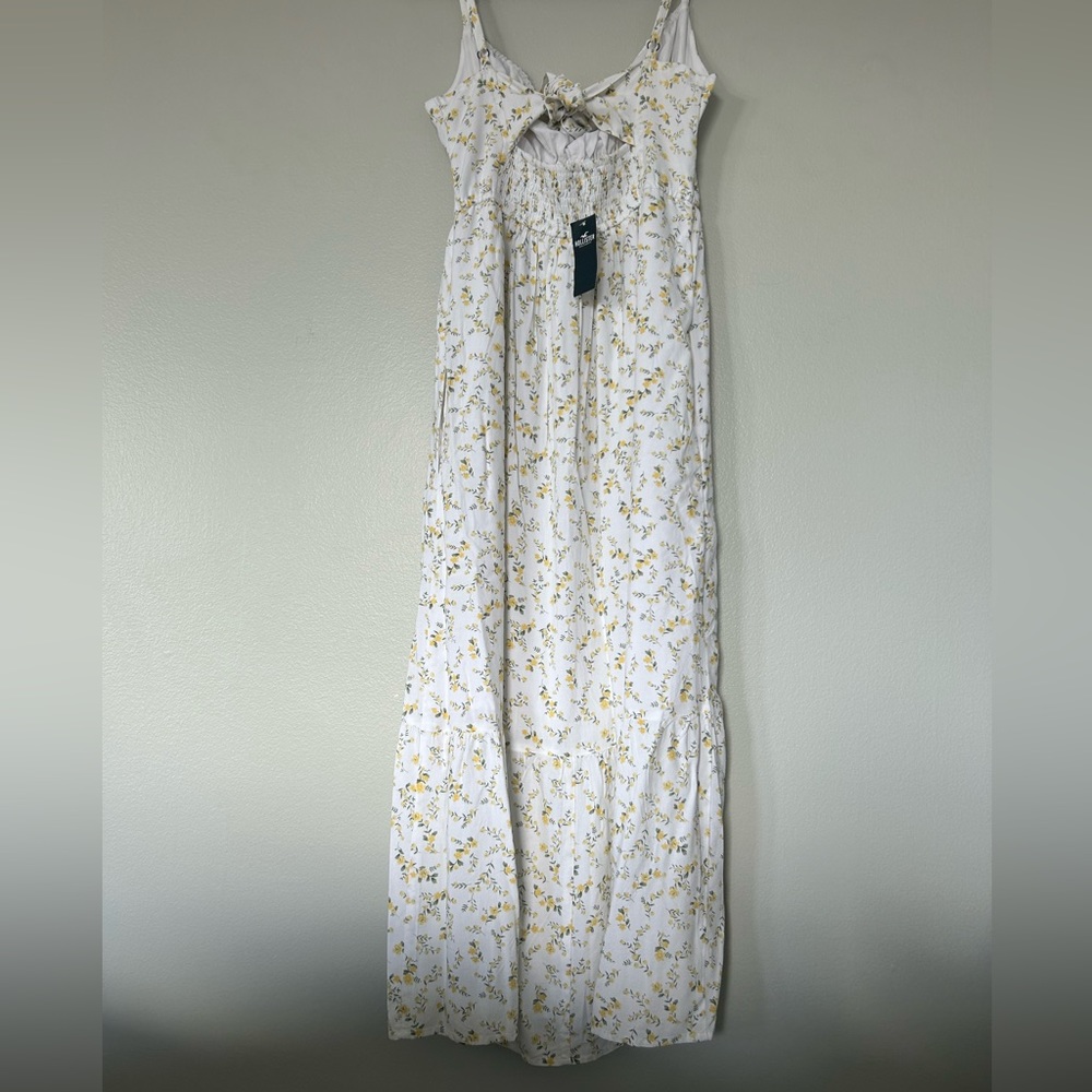 Flowered Maci Dress with Adjustable sleeves